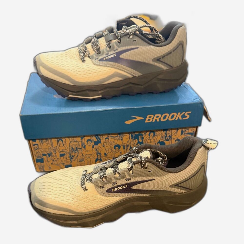 Brooks Divide 2 Trail Sneakers Women's Size 5 NWB Purp Black Grey